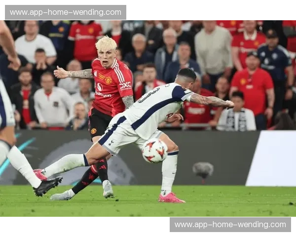 托特纳姆热刺边路转移战术分析 创造大量传中机会