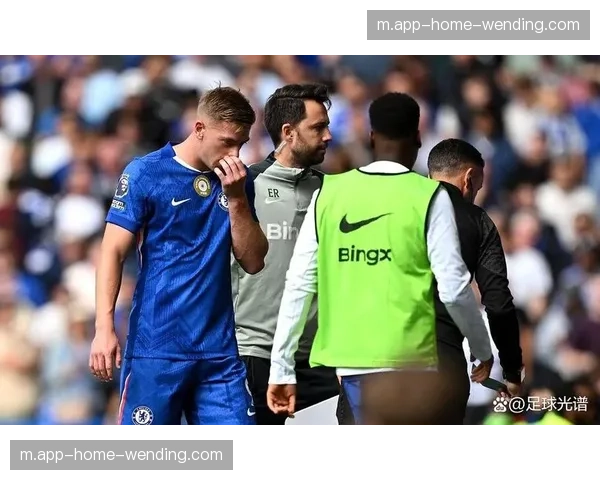 切尔西边路遭遇用人荒 内托停赛吉滕斯埃斯特旺伤缺影响进攻